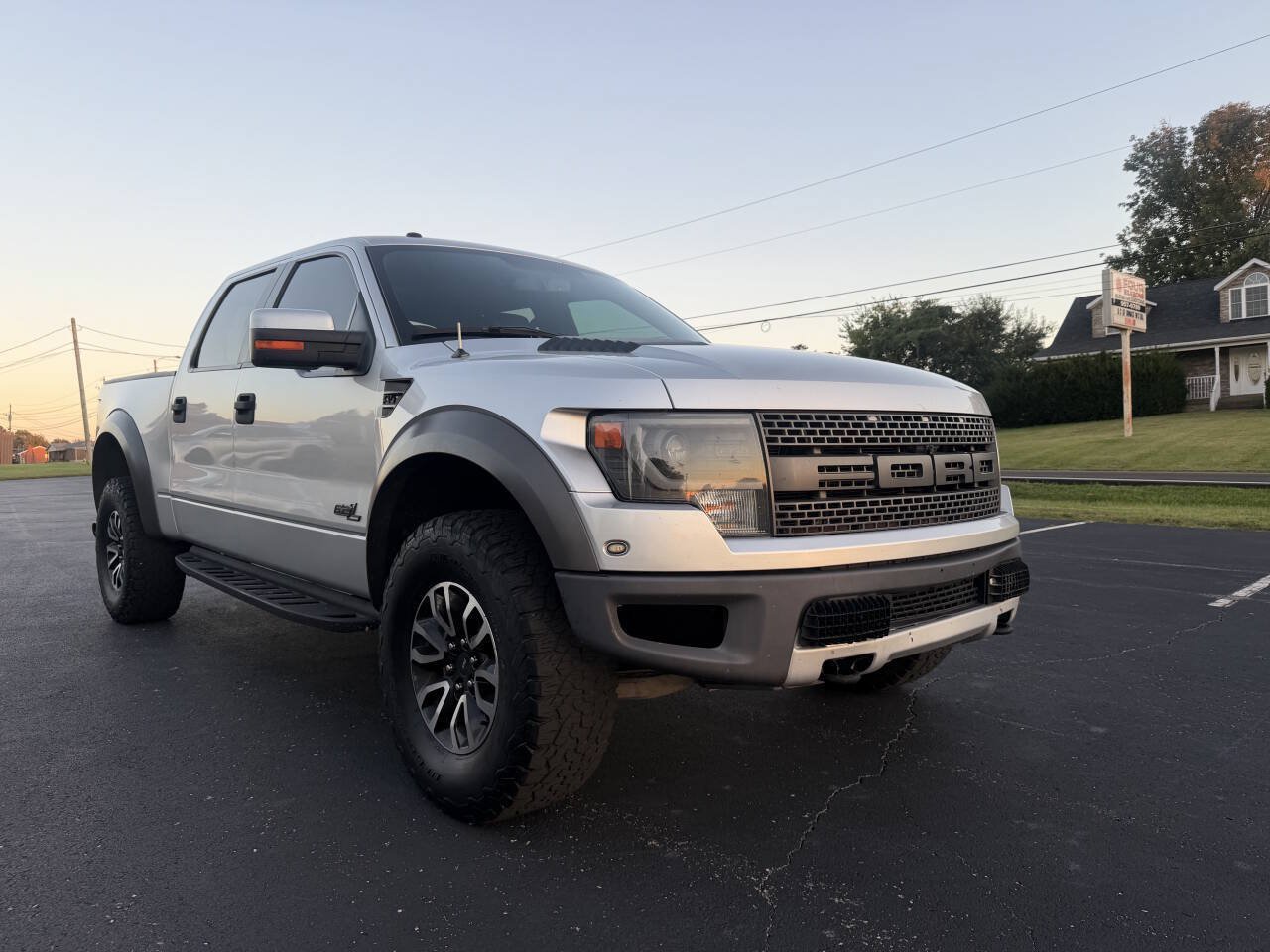 Used 2013 Ford F150 Raptor w/ Luxury Equipment Group AWD/4WD image 1