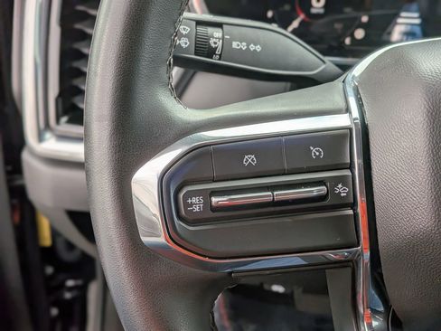 Certified 2024 GMC Canyon Elevation w/ Elevation Premium Package image 21