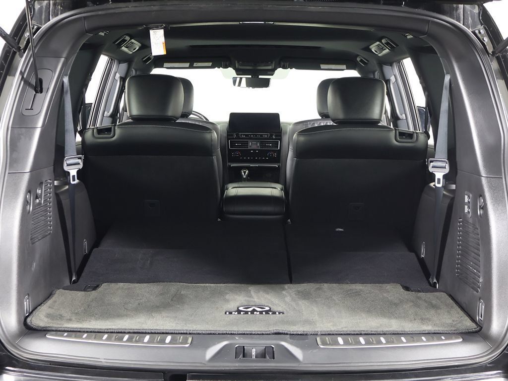 Used 2024 INFINITI QX80 Sensory AWD/4WD image 24