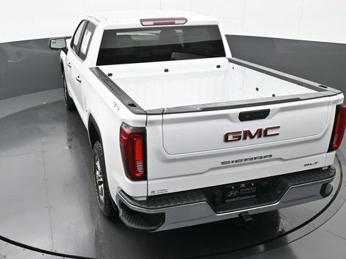 Used 2023 GMC Sierra 1500 SLT image 38