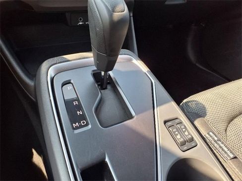 Used 2024 Subaru Crosstrek 2.0i Premium image 21