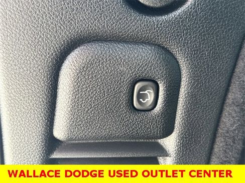 Certified 2024 Dodge Durango R/T image 12