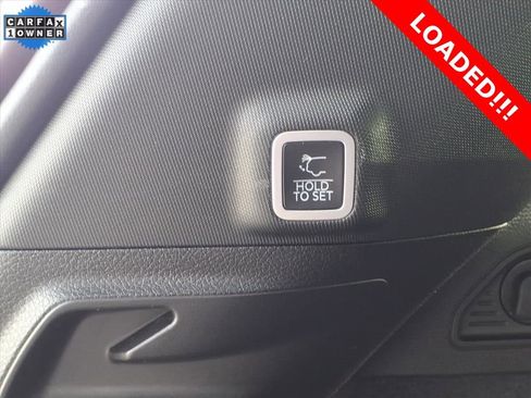 Used 2022 Jeep Grand Cherokee Overland image 12