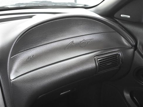 Used 2003 Ford Mustang Mach 1 RWD image 60
