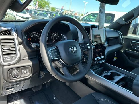 New 2026 RAM 1500 Big Horn AWD/4WD image 17
