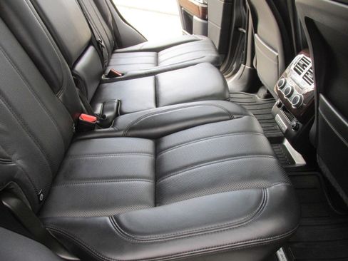 Used 2016 Land Rover Range Rover HSE image 54