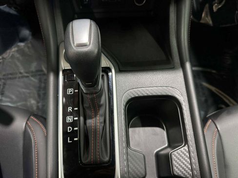 Used 2025 Nissan Sentra SR w/ SR Premium Package FWD image 29