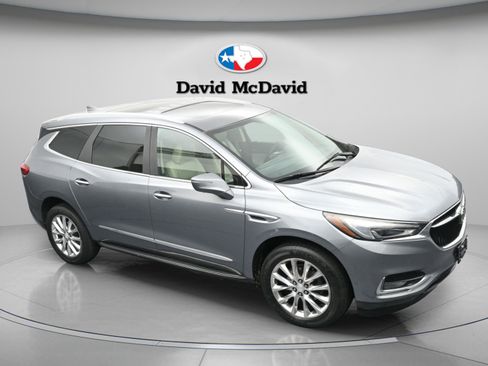 Used 2018 Buick Enclave Premium w/ Experience Buick Package image 23