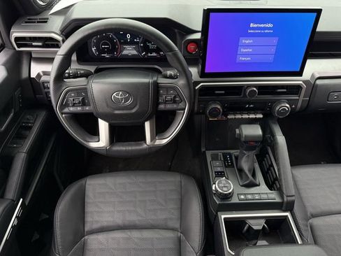 Used 2025 Toyota 4Runner TRD Off-Road Premium w/ Tow Technology Package AWD/4WD image 12