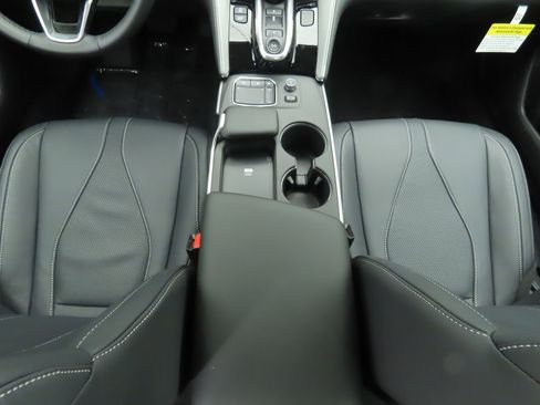 Used 2025 Acura TLX w/ Technology Package image 19