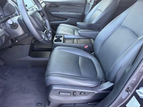 Used 2021 Honda Odyssey Touring image 9
