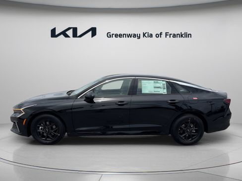 New 2026 Kia K5 LXS FWD image 4