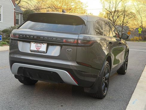 Used 2018 Land Rover Range Rover Velar R-Dynamic SE AWD/4WD image 9
