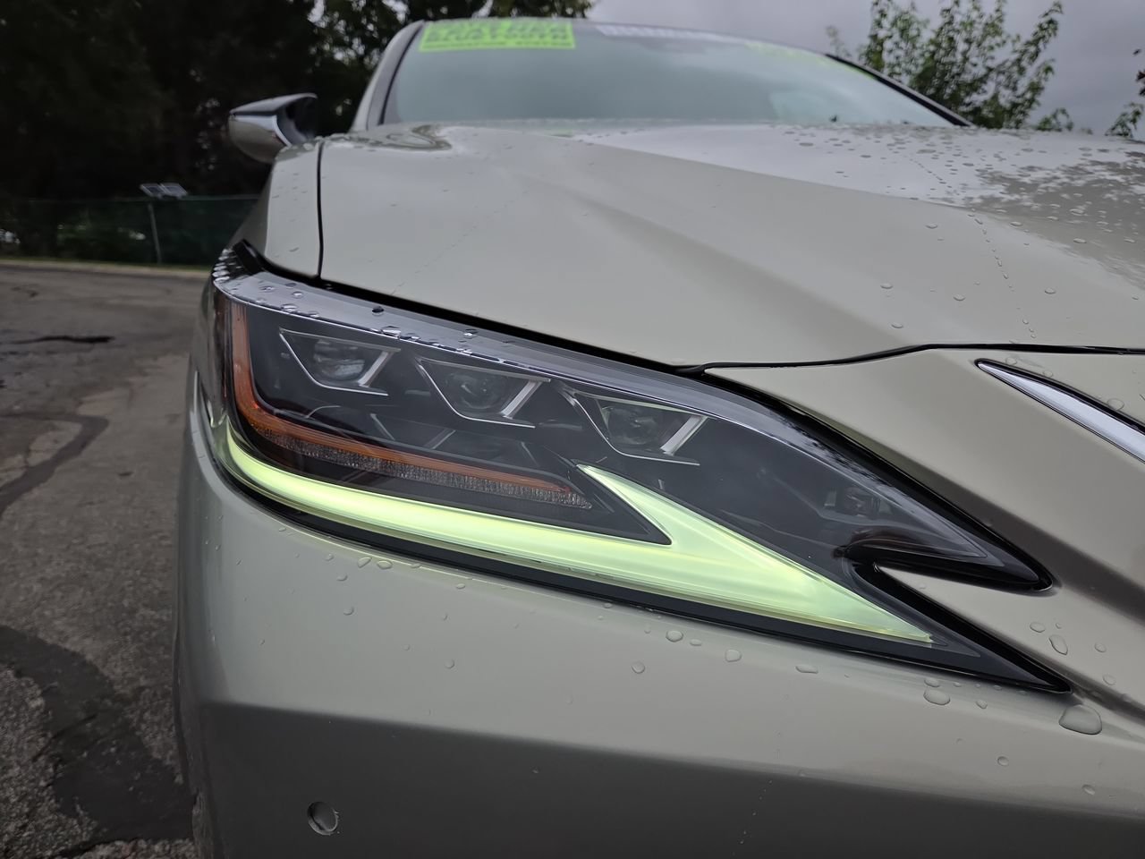 Used 2020 Lexus ES 350 w/ Accessory Package 2 FWD image 10