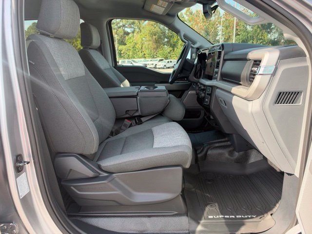 New 2027 Ford F250 XLT w/ XLT Premium Package AWD/4WD image 11