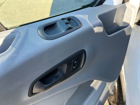 Used 2015 Ford Transit 250 148 Medium Roof image 28