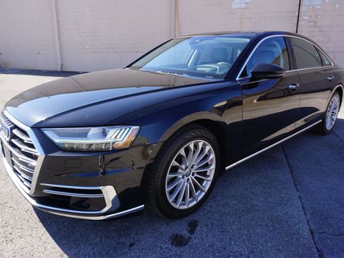 Used 2020 Audi A8 L 4.0T w/ Executive Package image 4
