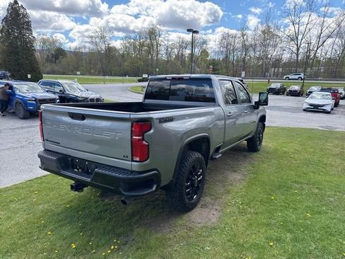 Used 2025 Chevrolet Silverado 2500 LT w/ Trail Boss Package AWD/4WD image 24