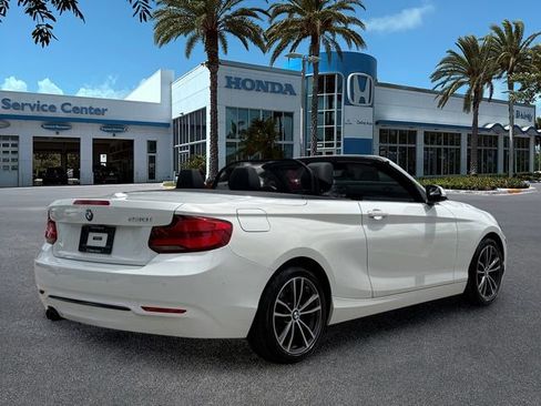 Used 2018 BMW 230i Convertible RWD image 8