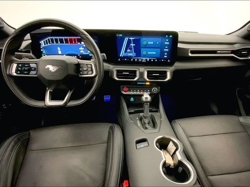 Used 2024 Ford Mustang GT Premium image 16