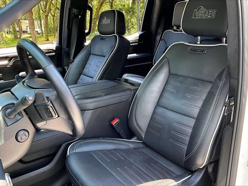 Used 2024 GMC Sierra 1500 AT4X w/ AT4X AEV Edition AWD/4WD image 18