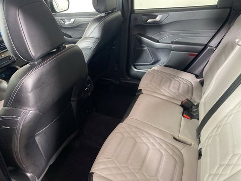 Used 2023 Ford Escape Platinum w/ Premium Technology Package image 12