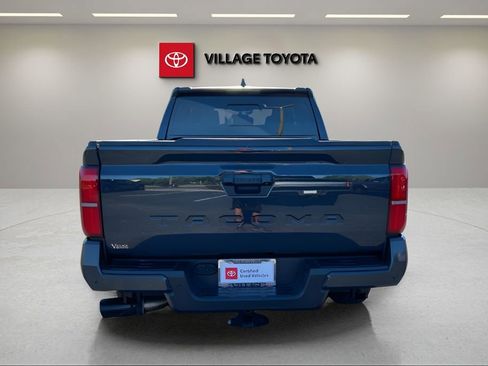 Certified 2024 Toyota Tacoma SR5 w/ SR5 Upgrade Package image 4