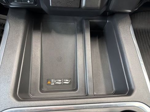 Used 2020 Chevrolet Silverado 1500 LTZ w/ LTZ Premium Package AWD/4WD image 27