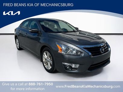 Used 2014 Nissan Altima 2.5 SL w/ Technology Package