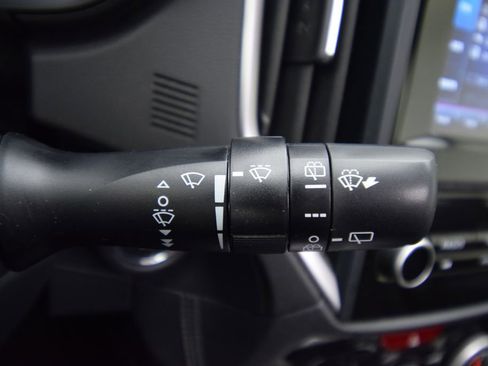 Used 2019 Subaru Forester Premium image 38