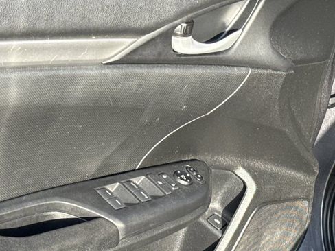 Used 2021 Honda Civic LX image 14
