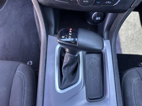 Used 2023 Dodge Charger R/T w/ Harman/Kardon Audio Group RWD image 16