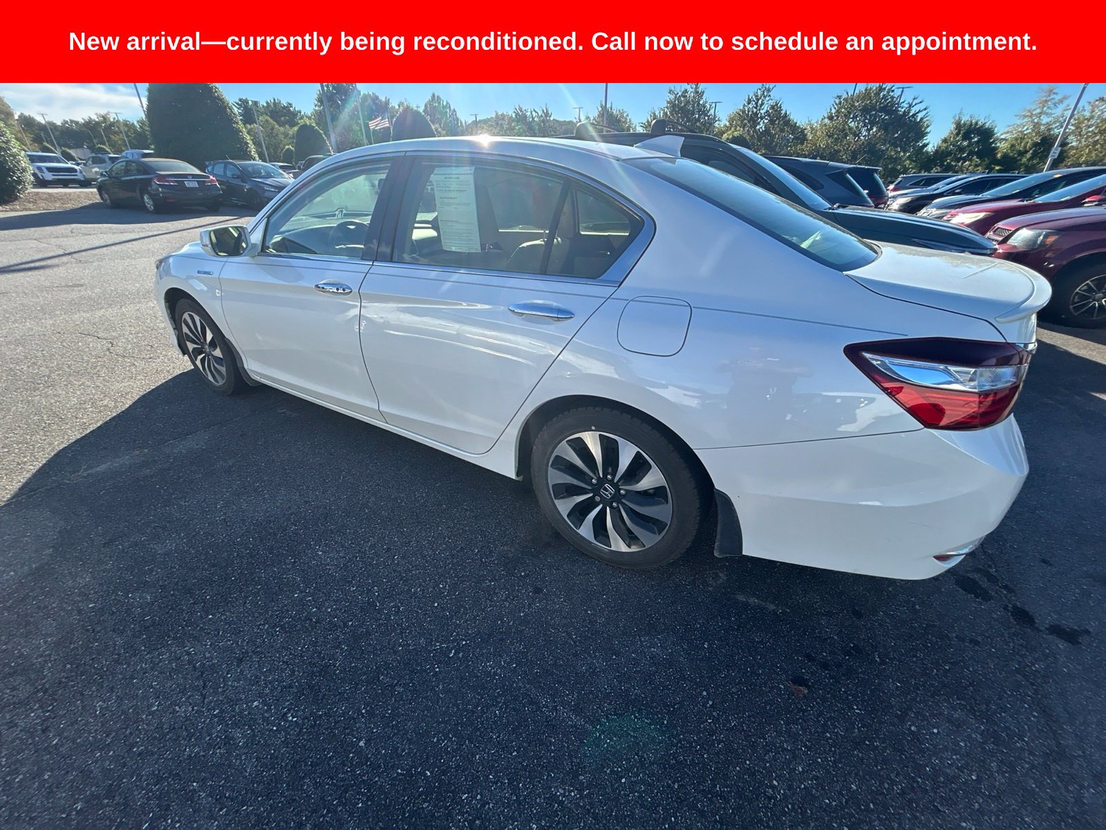 Used 2017 Honda Accord EX-L image 8