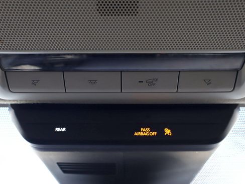 Certified 2022 MAZDA MAZDA3 s image 23