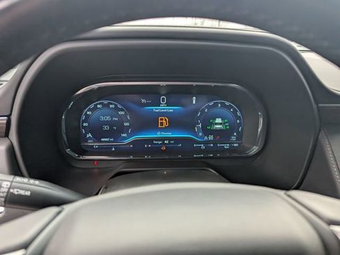 Used 2023 Chevrolet Tahoe Z71 image 19