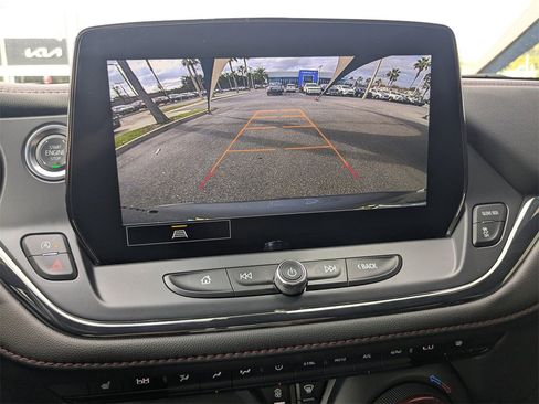 Certified 2025 Chevrolet Blazer RS image 17