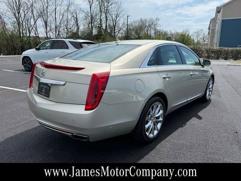 Used 2014 Cadillac XTS Luxury w/ Driver Awareness Package image 5