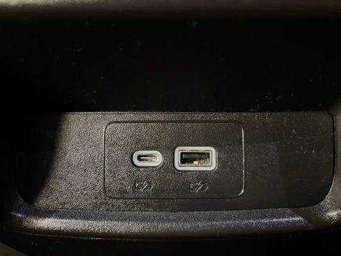 Used 2023 Cadillac XT4 Luxury image 14