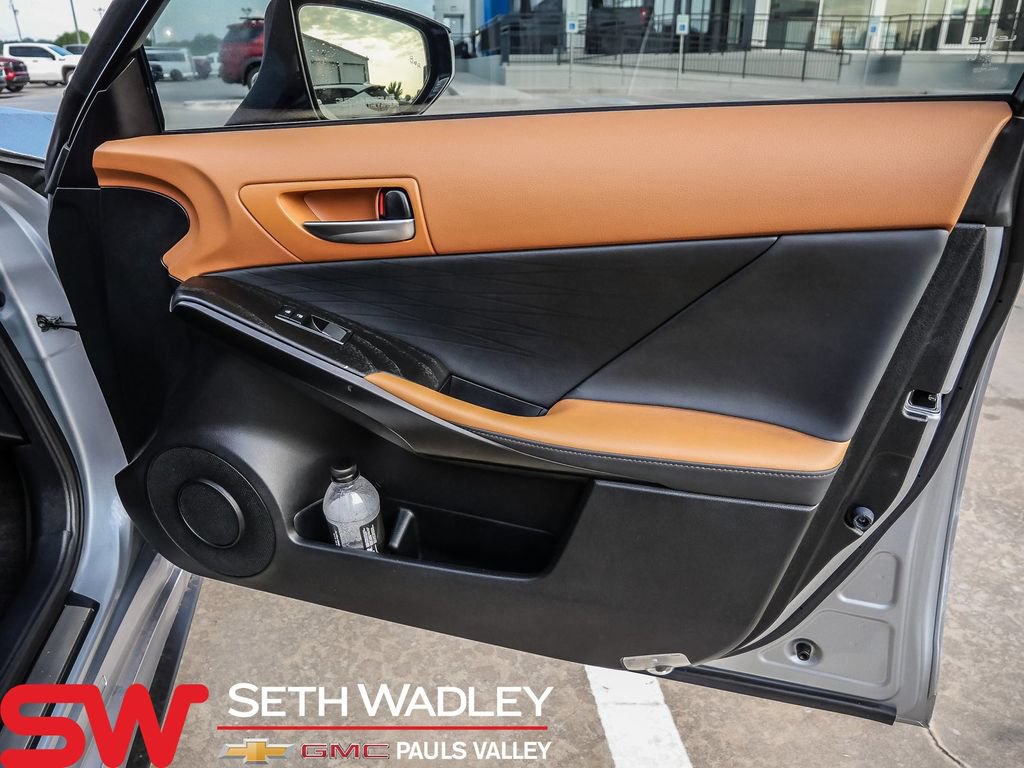 Used 2022 Lexus IS 300 w/ Premium Package RWD image 19