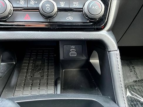 Used 2025 Ford Ranger Raptor AWD/4WD image 18