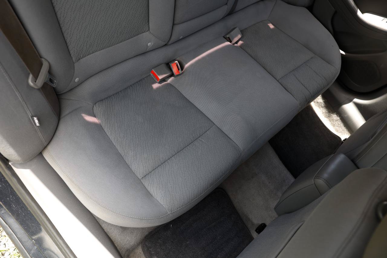 Used 2015 Chevrolet Malibu LS FWD image 12
