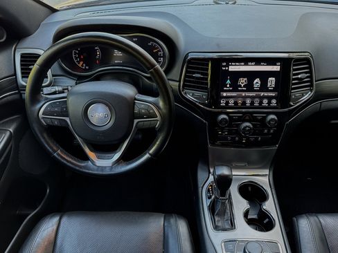 Certified 2021 Jeep Grand Cherokee Limited w/ Luxury Group II image 14