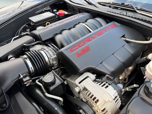 Used 2013 Chevrolet Corvette Grand Sport RWD image 27
