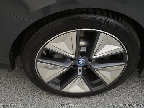 Used 2023 BMW i4 eDrive40 image 43