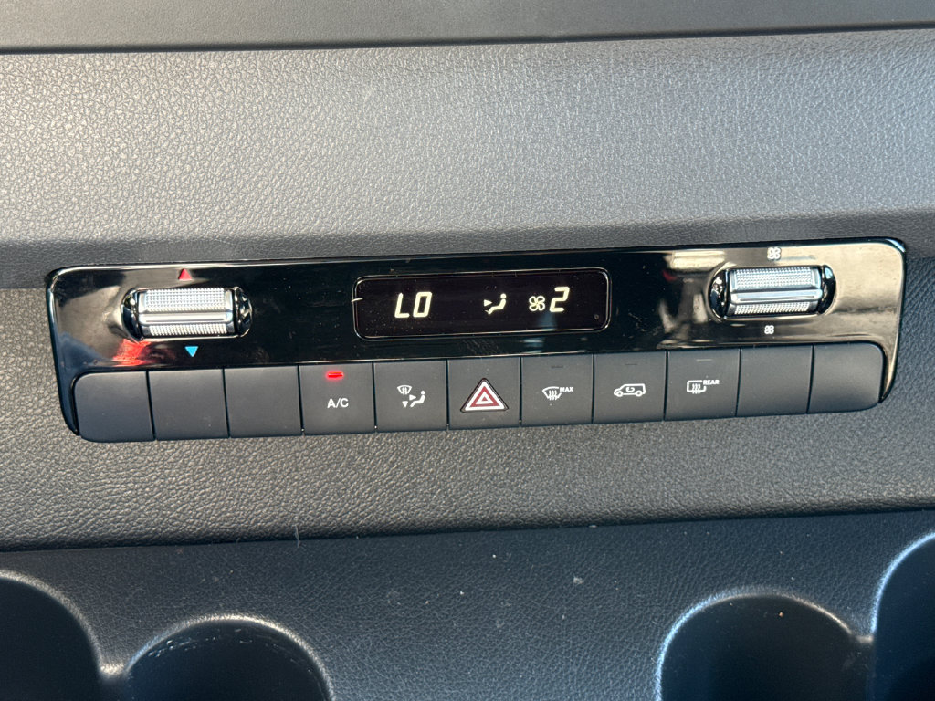 Used 2020 Mercedes-Benz Sprinter 2500 image 24