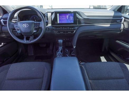 Used 2025 Toyota Camry LE FWD image 24