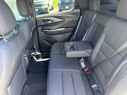 Used 2021 Chevrolet TrailBlazer RS w/ Sun and Liftgate Package AWD/4WD image 12