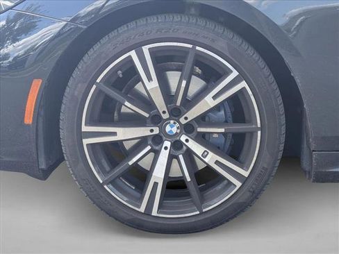 Used 2024 BMW 530i xDrive w/ Executive Package AWD/4WD image 9