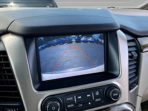 Used 2017 GMC Yukon Denali w/ Open Road Package AWD/4WD image 14