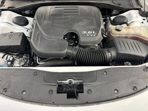 Used 2022 Dodge Charger GT w/ Blacktop Package image 31